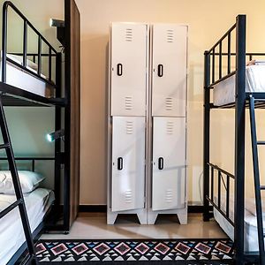 Dormitory Room Mixed